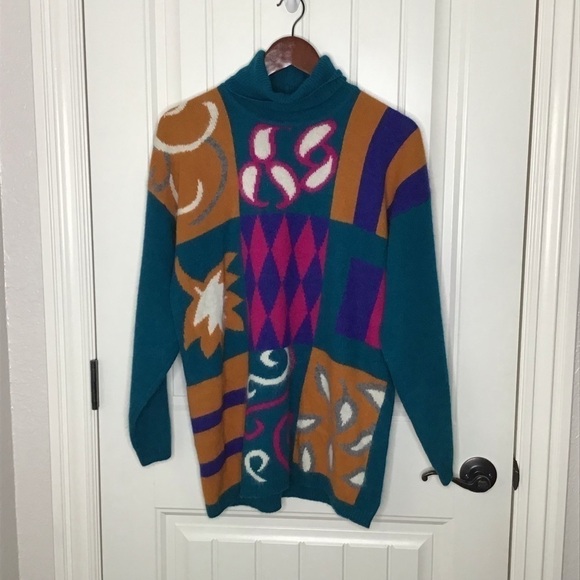 Vintage Richard & Company Lambswool/Angora Rabbit Hair Blend Turtleneck Sweater. - Picture 2 of 10